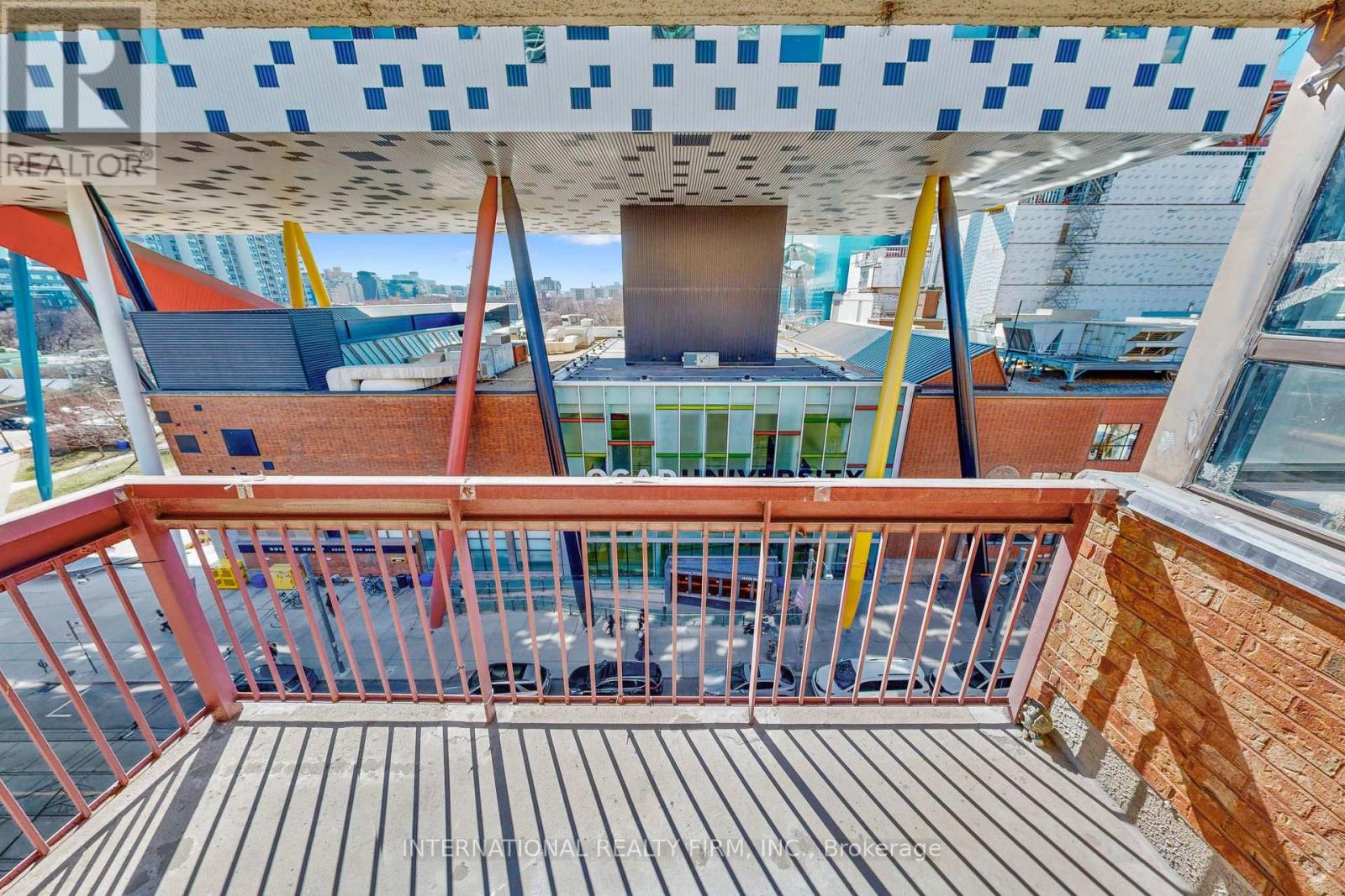 715 - 89 Mccaul Street, Toronto, Ontario  M5T 2X3 - Photo 20 - C13005078