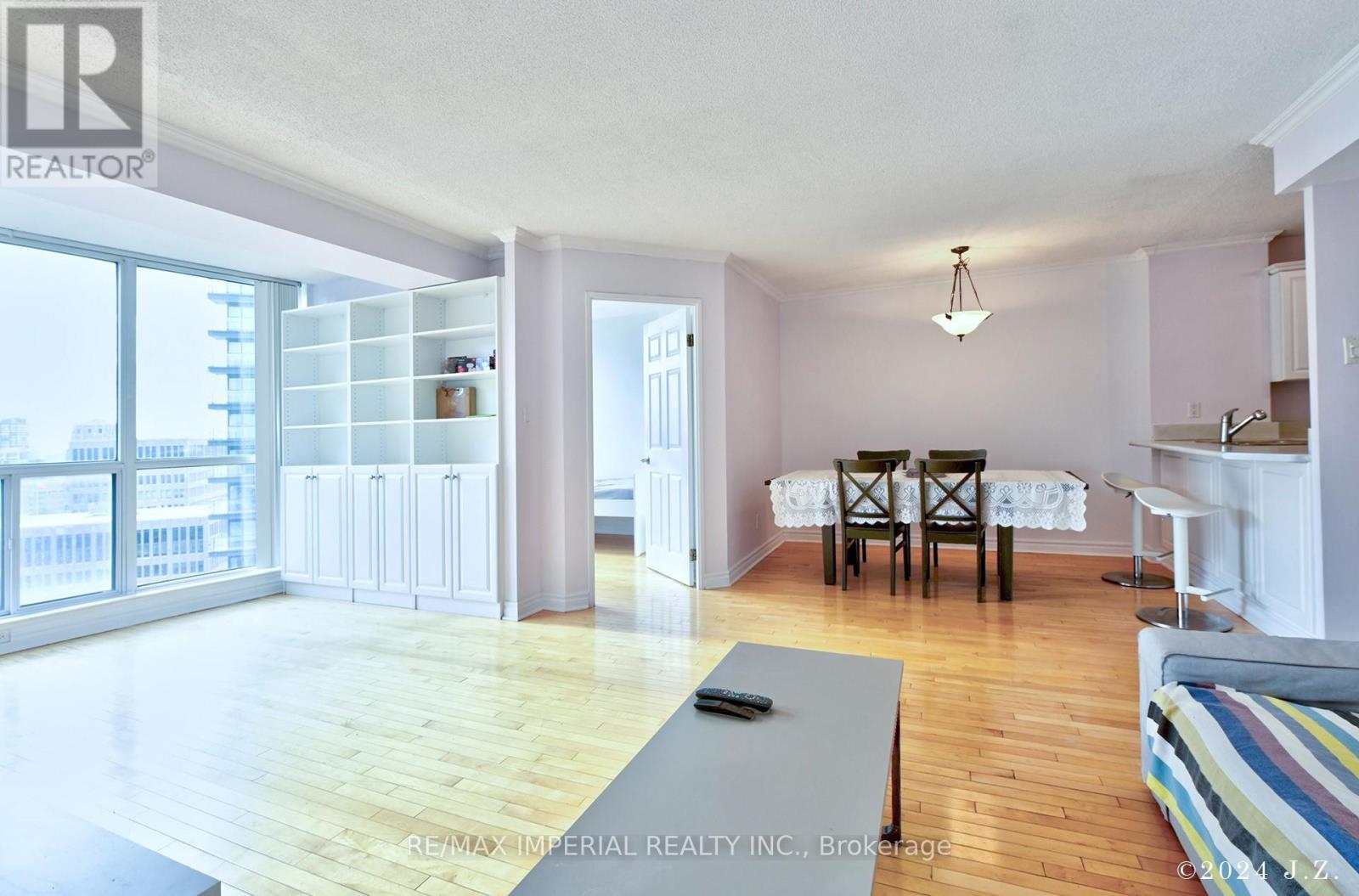 2201 - 24 Wellesley Street W, Toronto, Ontario  M4Y 2X6 - Photo 11 - C13005094