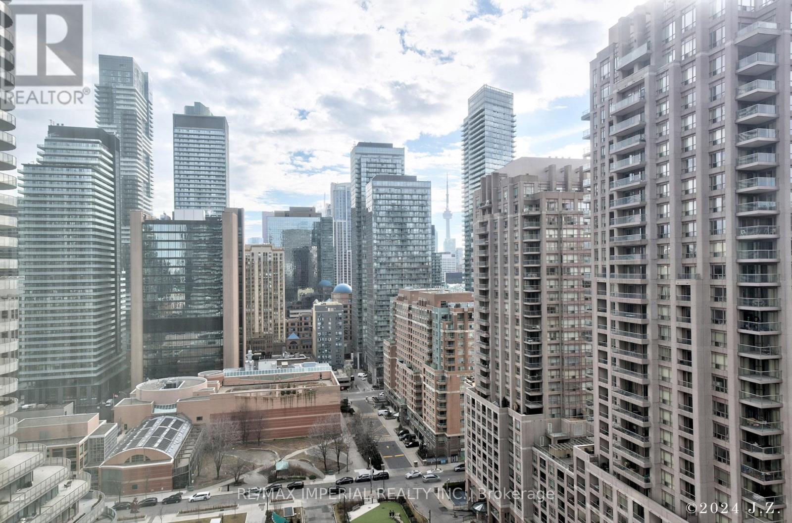 2201 - 24 Wellesley Street W, Toronto, Ontario  M4Y 2X6 - Photo 19 - C13005094