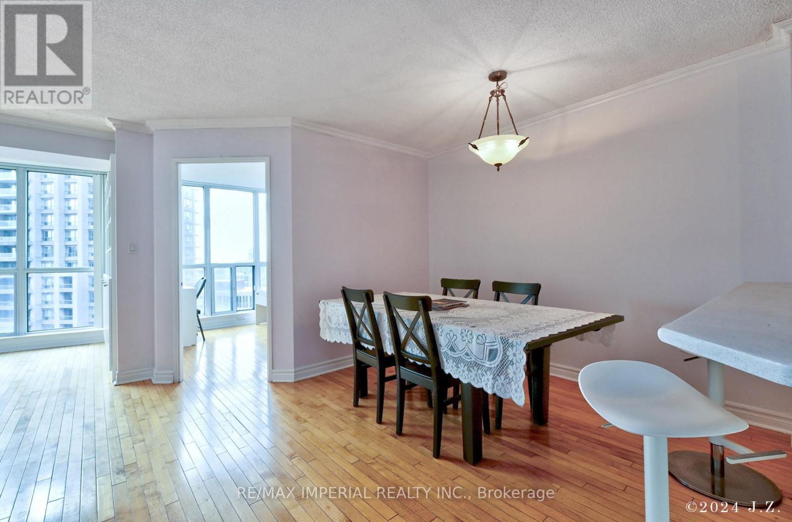 2201 - 24 Wellesley Street W, Toronto, Ontario  M4Y 2X6 - Photo 7 - C13005094