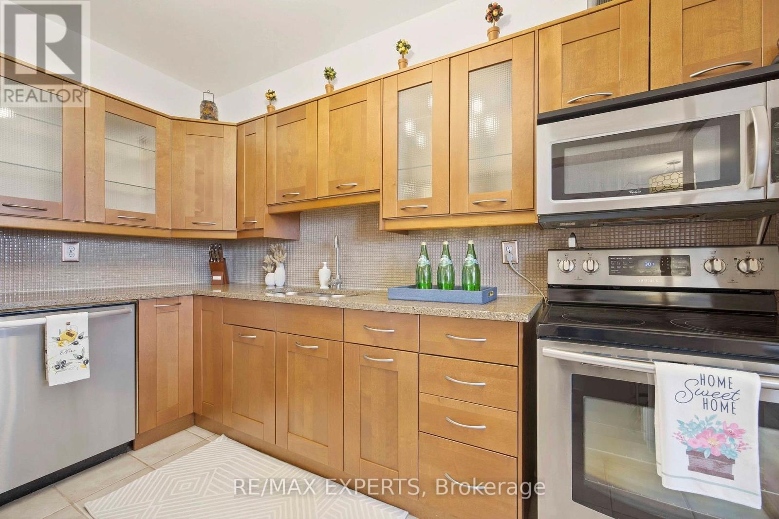 1417 - 5 Shady Golfway, Toronto, Ontario  M3C 3A5 - Photo 7 - C13005102