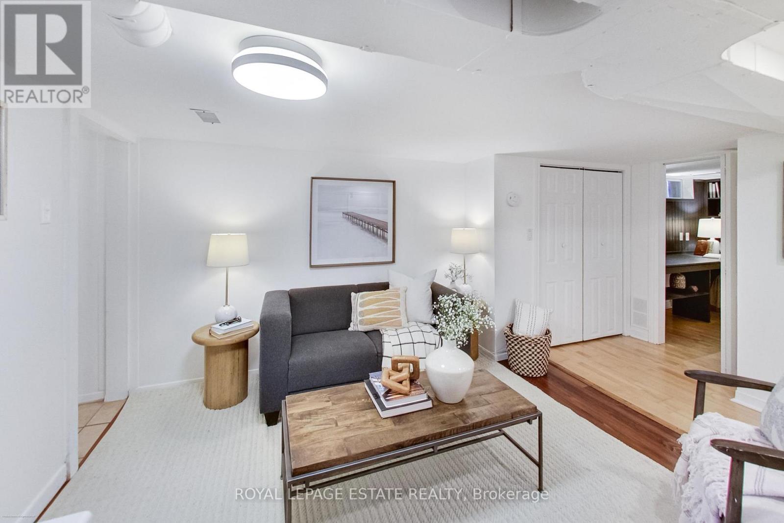 116 Hannaford Street, Toronto, Ontario  M4E 3H1 - Photo 19 - E13005036