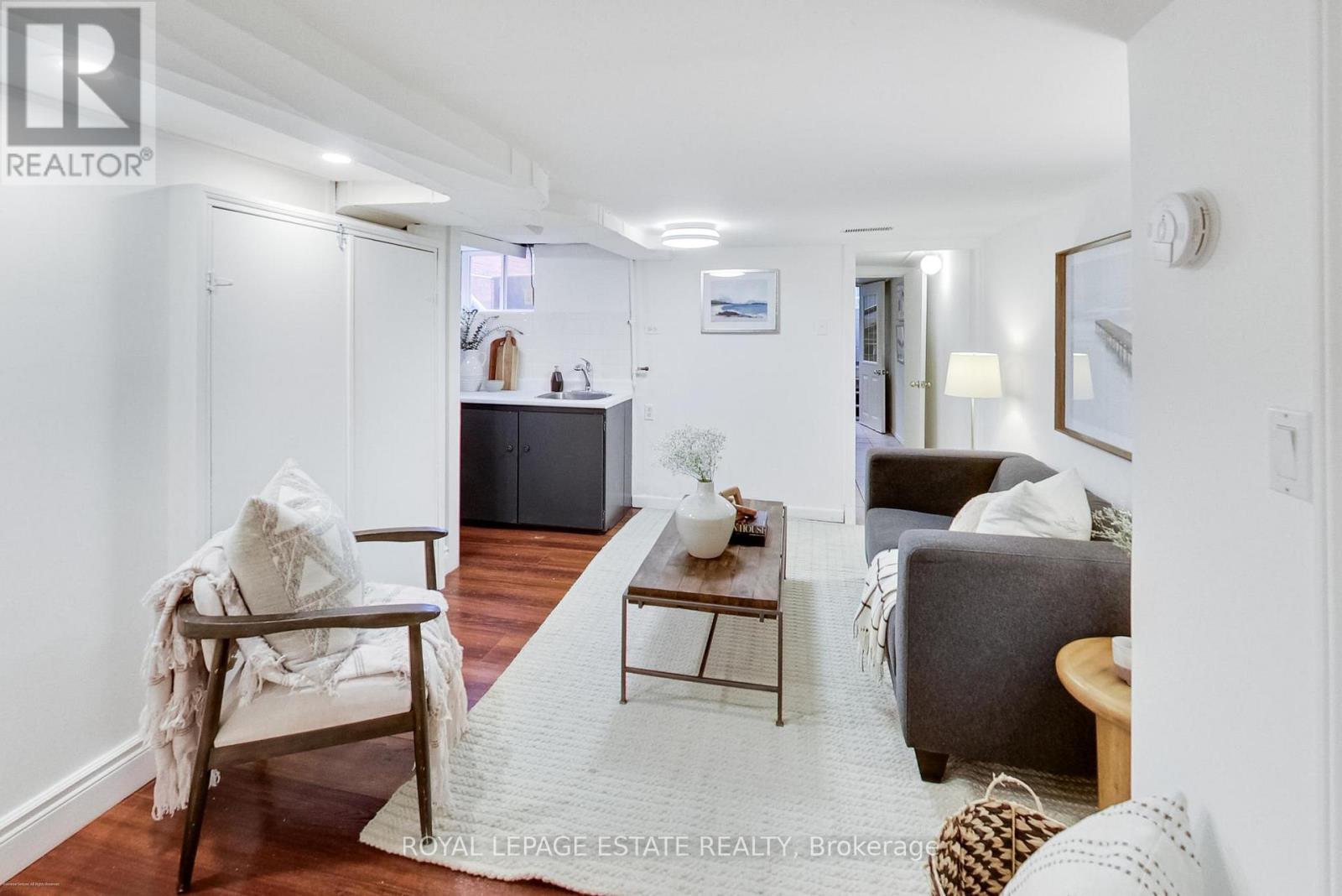 116 Hannaford Street, Toronto, Ontario  M4E 3H1 - Photo 21 - E13005036