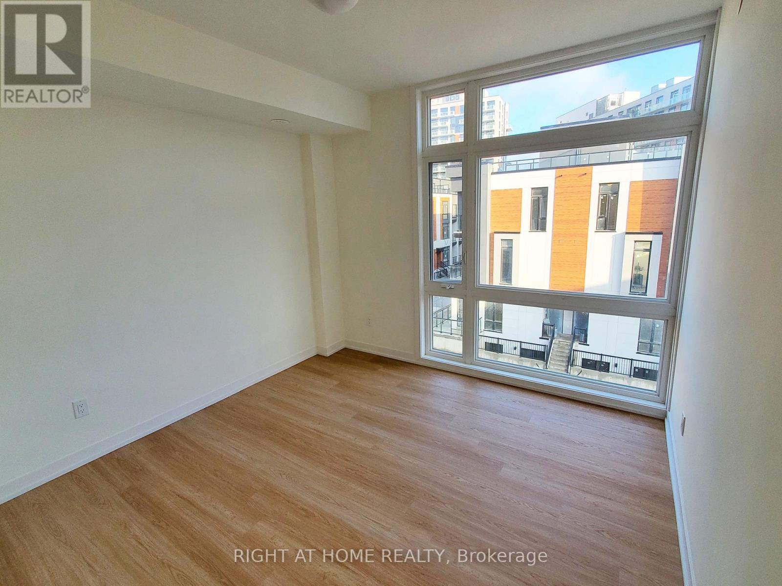 1411 - 15 David Eyer Road, Richmond Hill, Ontario  L4S 0N2 - Photo 18 - N13005026