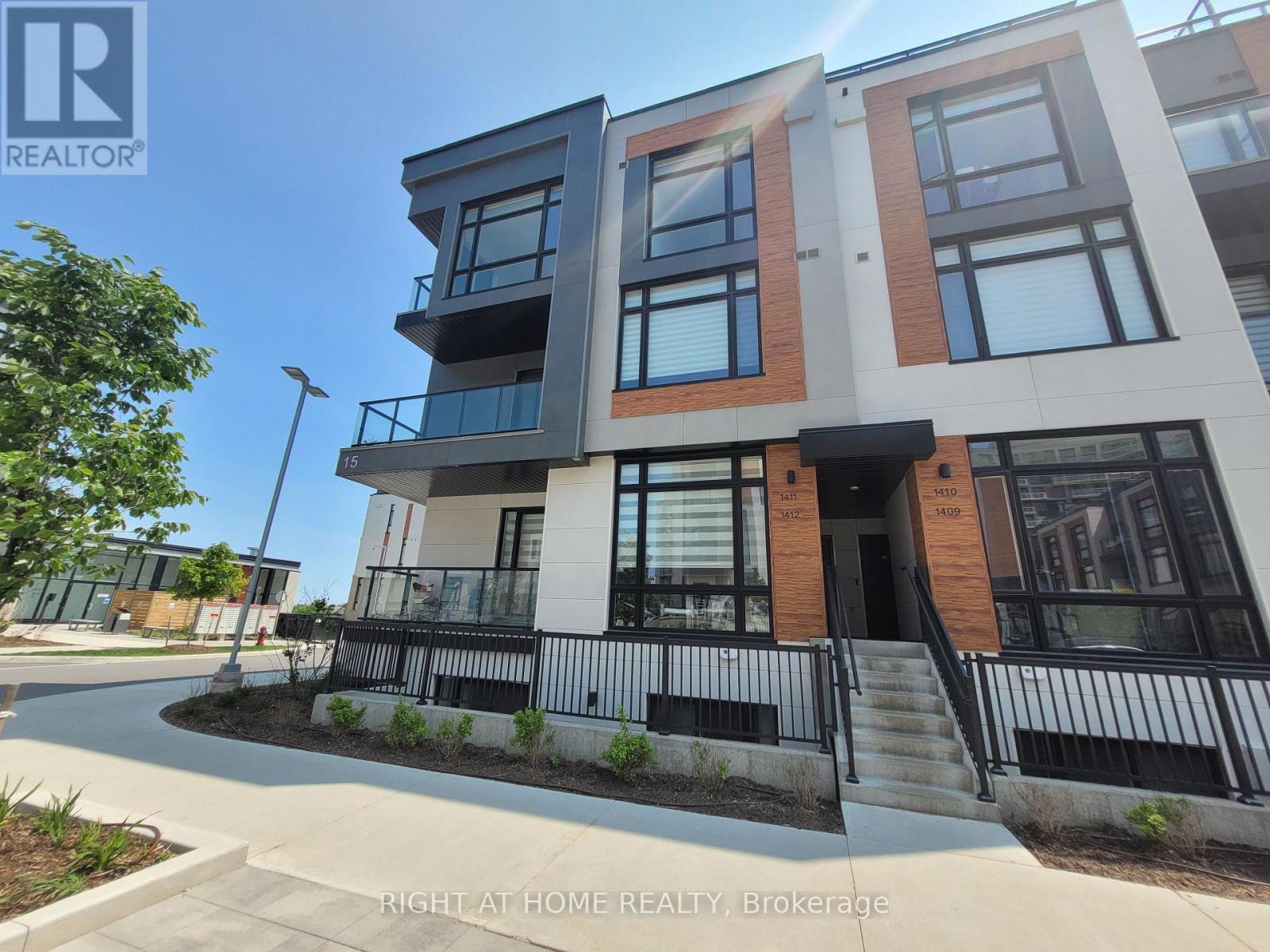 1411 - 15 David Eyer Road, Richmond Hill, Ontario  L4S 0N2 - Photo 29 - N13005026