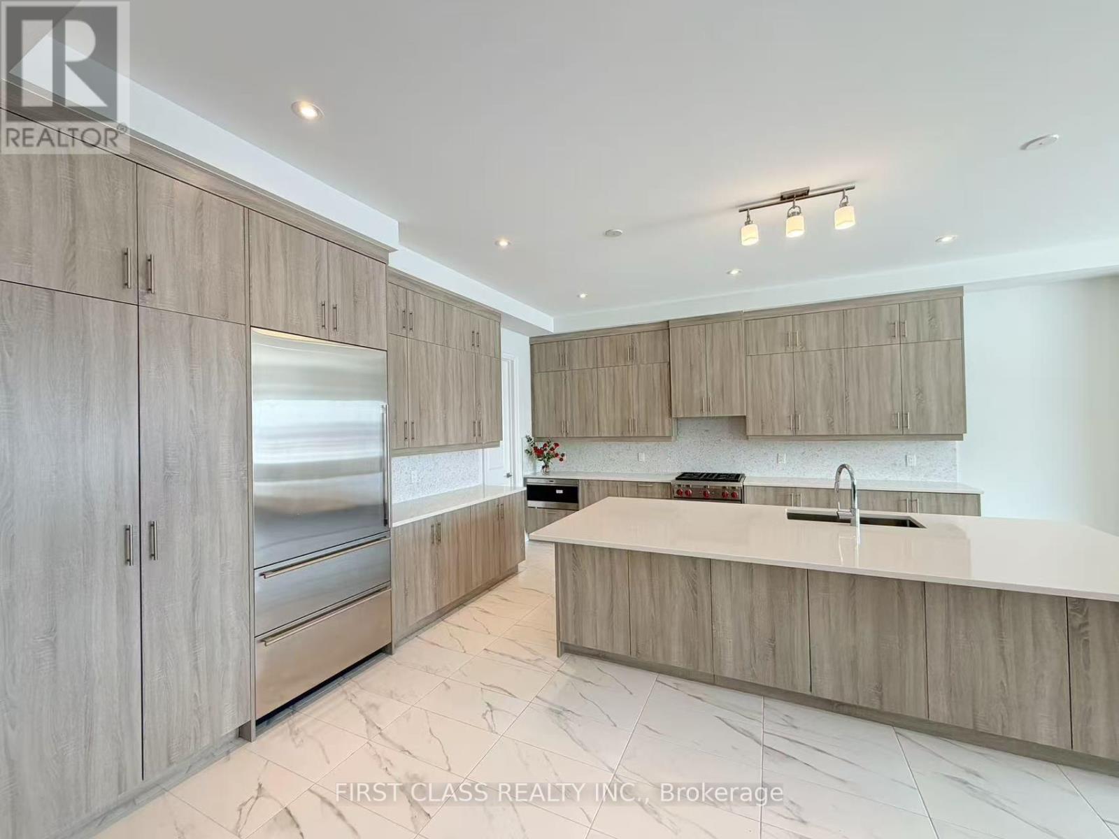 68 Tranquility Crescent, Markham, Ontario  L6C 3R1 - Photo 10 - N13005030