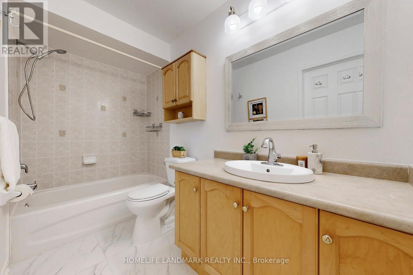 82 Baywell Crescent, Aurora, Ontario  L4G 7N4 - Photo 14 - N13005050