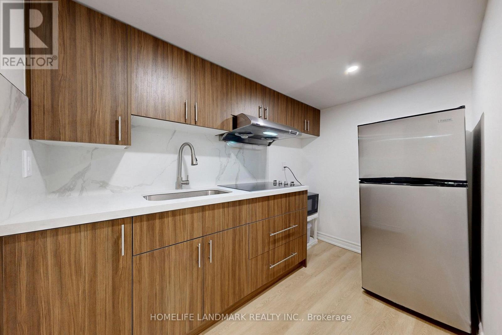 82 Baywell Crescent, Aurora, Ontario  L4G 7N4 - Photo 19 - N13005050