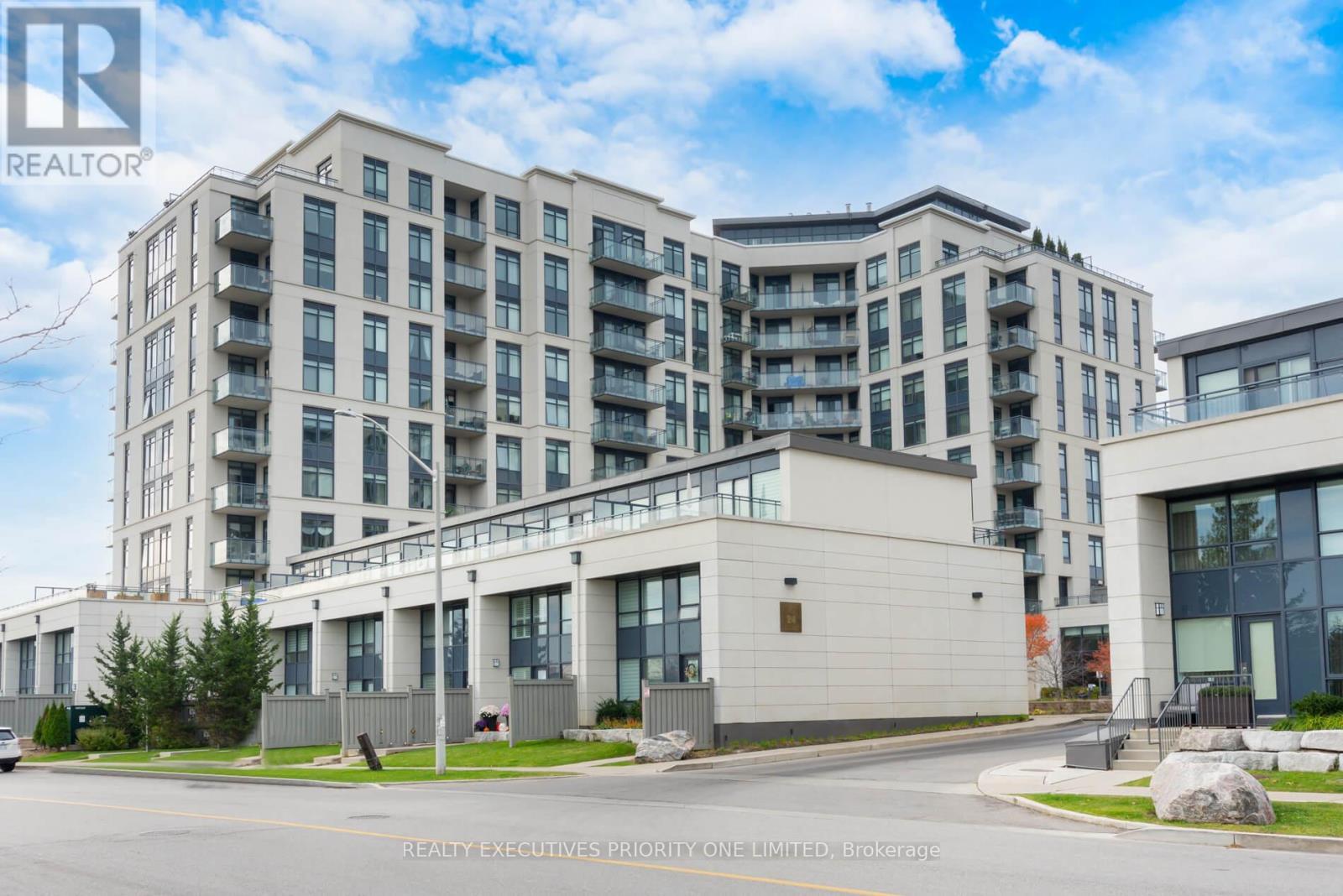 511 - 24 WOODSTREAM BOULEVARD, Vaughan, Ontario