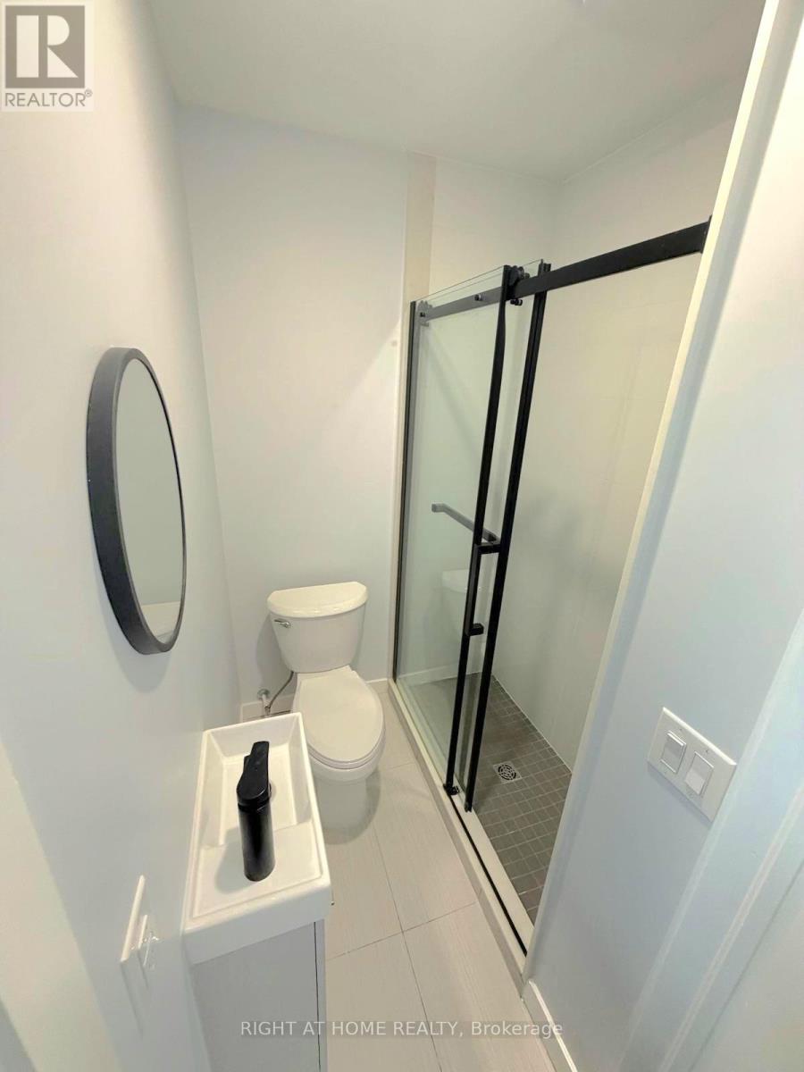 Laneway Suite - 984 Ossington Avenue, Toronto, Ontario  M6G 3V6 - Photo 12 - W13005018