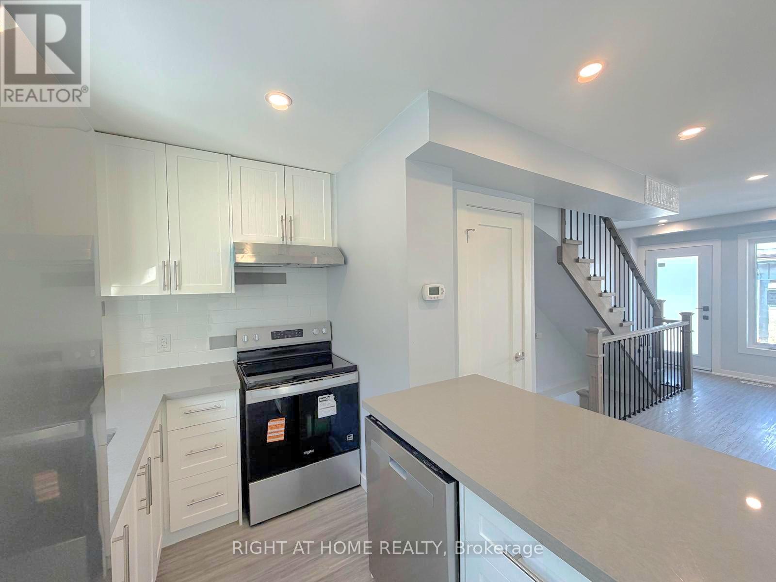 Laneway Suite - 984 Ossington Avenue, Toronto, Ontario  M6G 3V6 - Photo 5 - W13005018