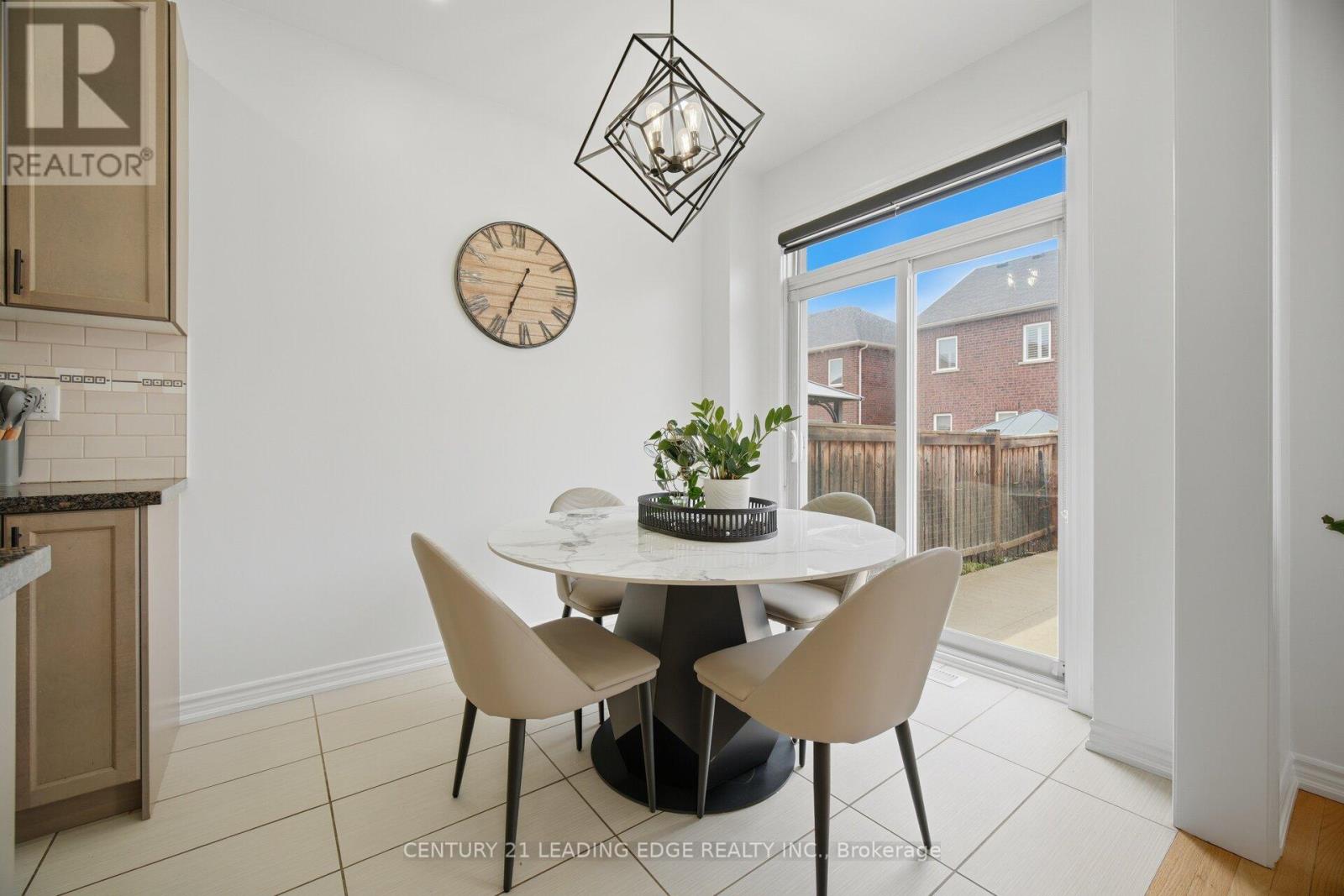 106 Kempenfelt Trail, Brampton, Ontario  L7A 0Z9 - Photo 12 - W13005028