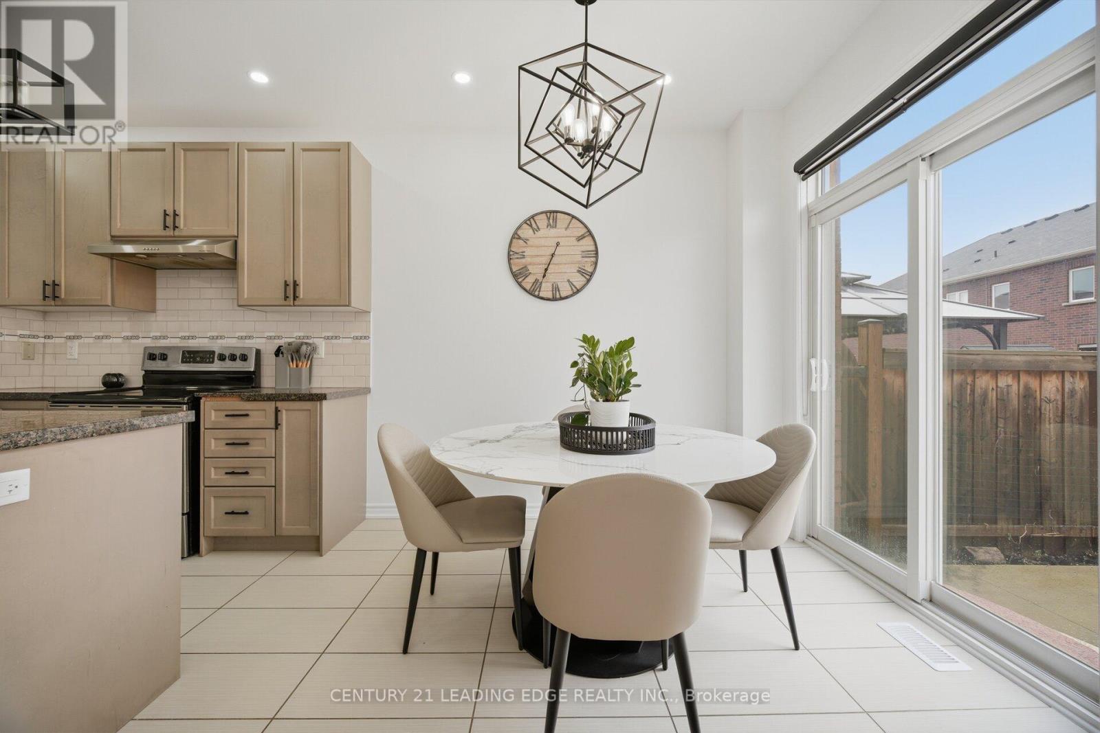 106 Kempenfelt Trail, Brampton, Ontario  L7A 0Z9 - Photo 13 - W13005028