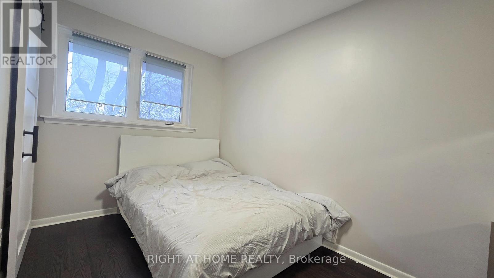 1379 Rock Court, Mississauga, Ontario  L5J 3W5 - Photo 10 - W13005032