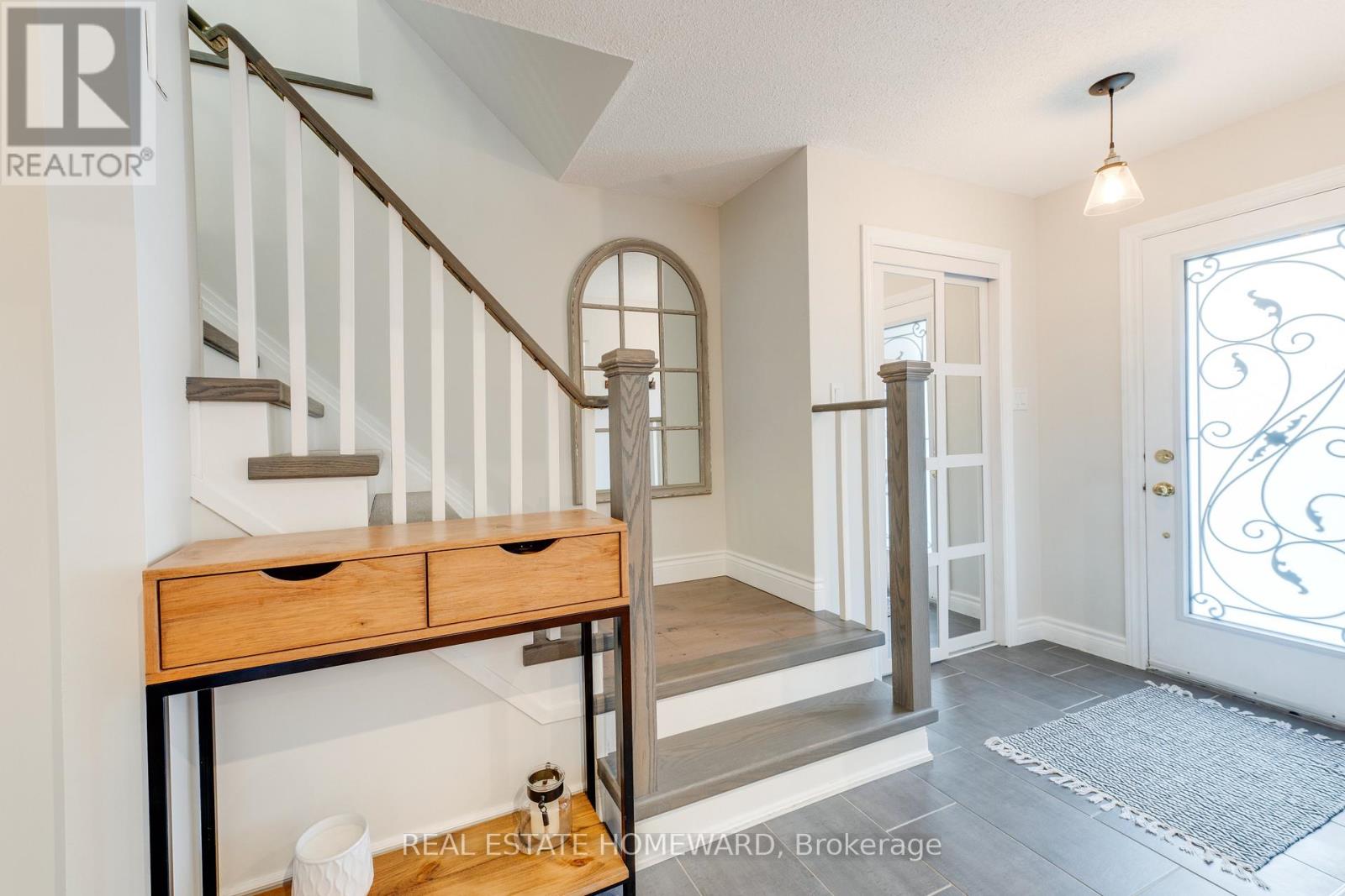 3381 Masthead Crescent, Mississauga, Ontario  L5L 1G9 - Photo 3 - W13005046