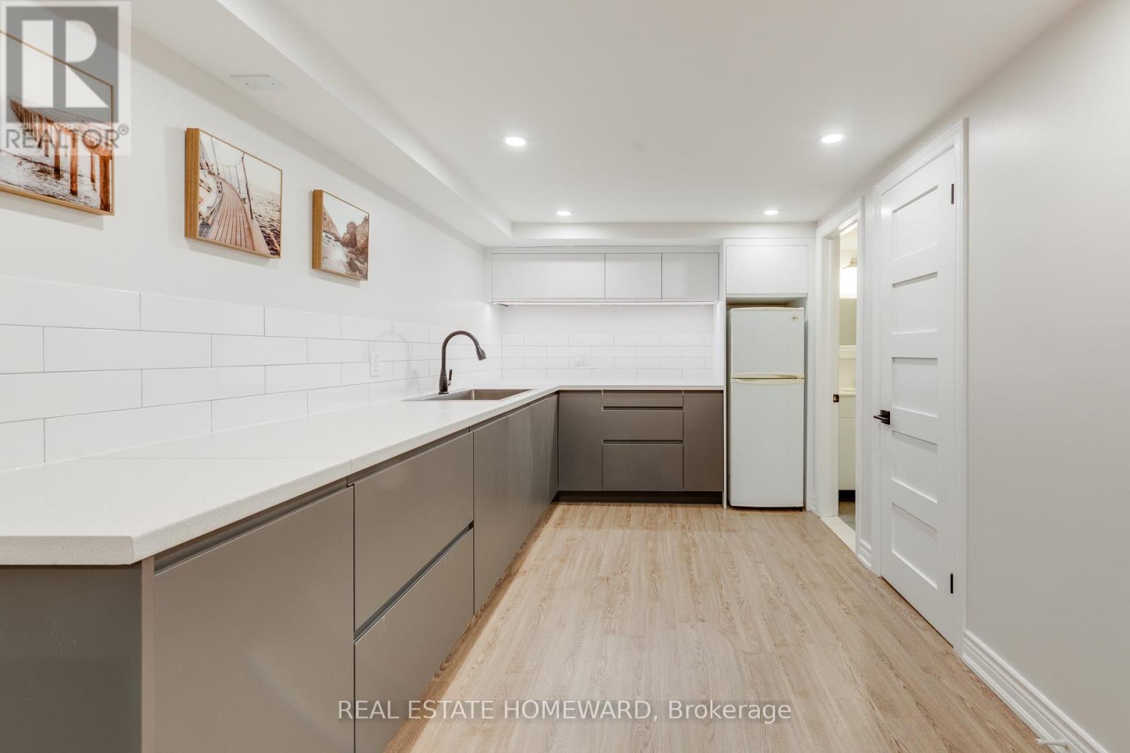 3381 Masthead Crescent, Mississauga, Ontario  L5L 1G9 - Photo 38 - W13005046