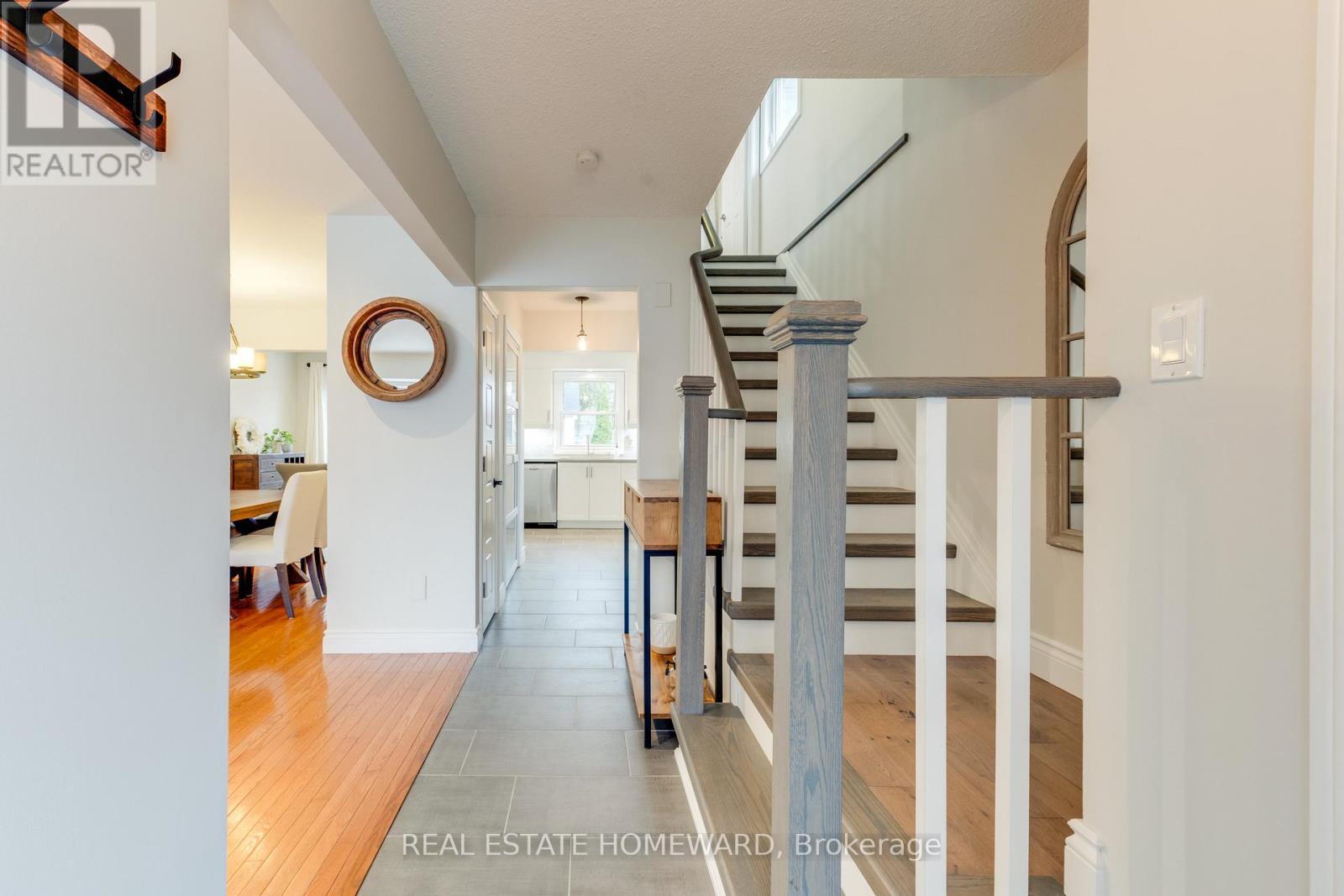 3381 Masthead Crescent, Mississauga, Ontario  L5L 1G9 - Photo 4 - W13005046