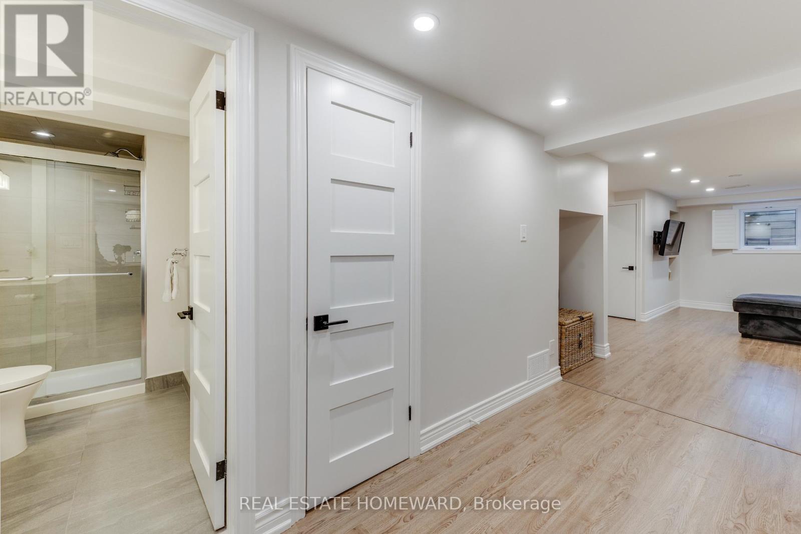 3381 Masthead Crescent, Mississauga, Ontario  L5L 1G9 - Photo 41 - W13005046