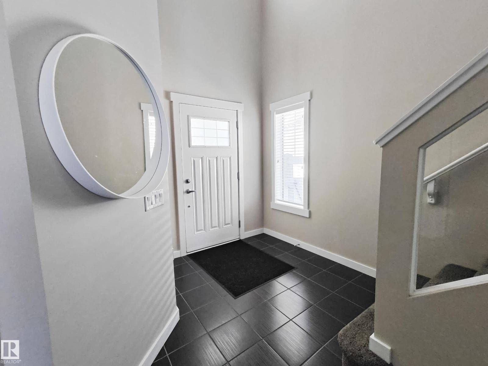 8008 18 Av Sw Sw, Edmonton, Alberta  T6X 0Z8 - Photo 5 - E4482477