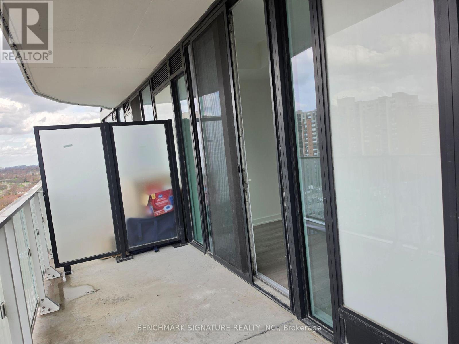 806 - 1 Fairview Road E, Mississauga, Ontario  L5A 4C6 - Photo 10 - W13005096