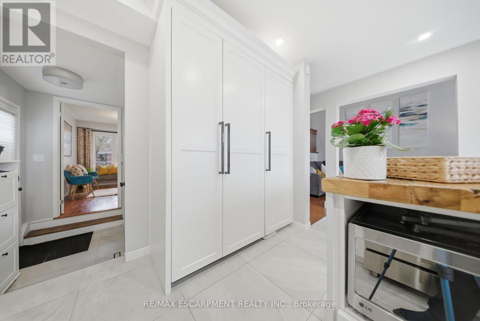 66 Segwun Road, Hamilton, Ontario  L0R 2H6 - Photo 11 - X13005054