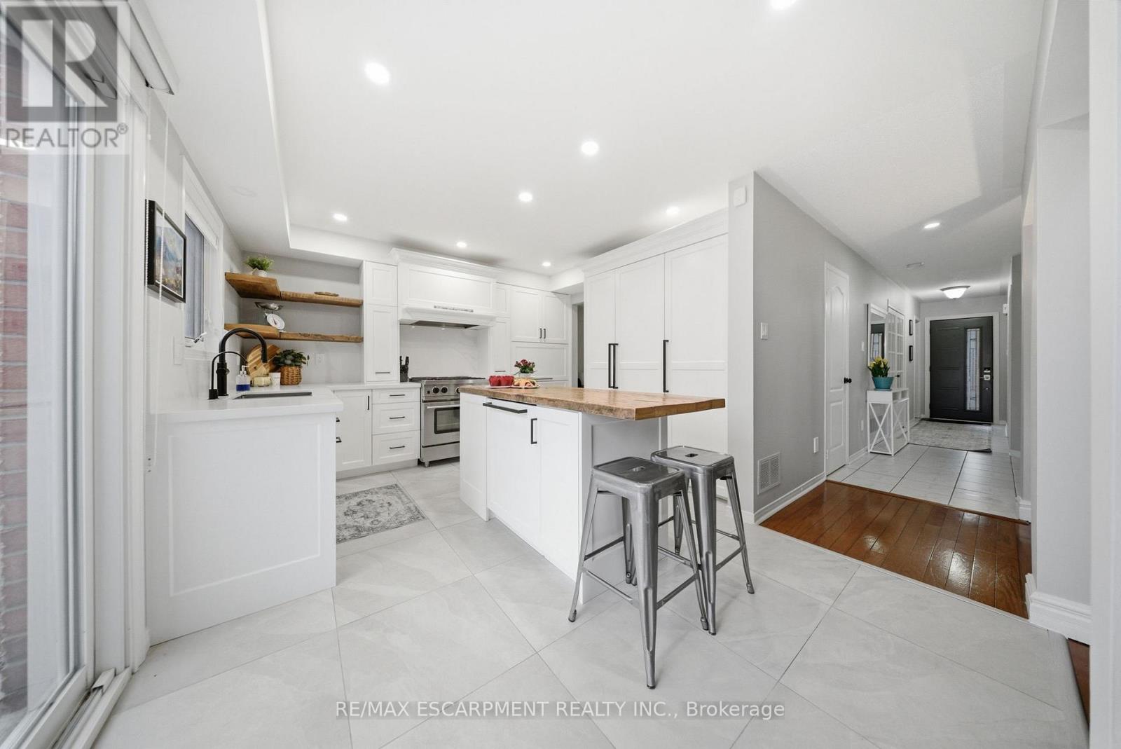 66 Segwun Road, Hamilton, Ontario  L0R 2H6 - Photo 13 - X13005054