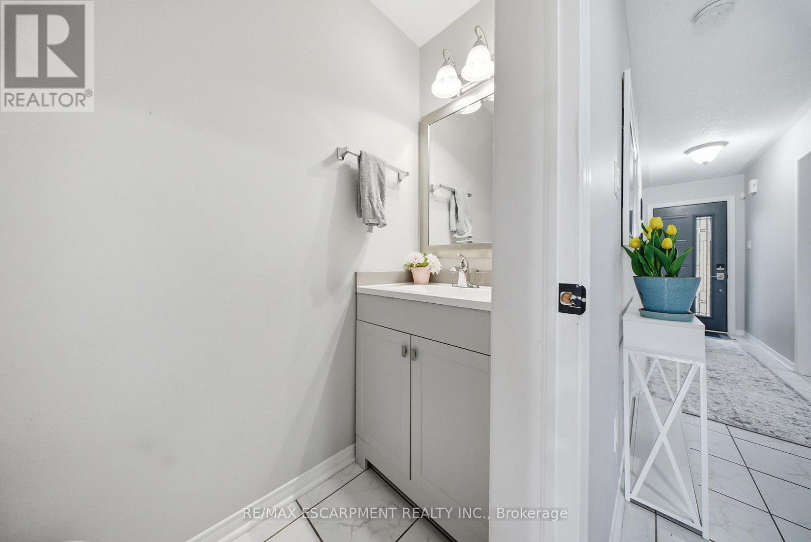 66 Segwun Road, Hamilton, Ontario  L0R 2H6 - Photo 23 - X13005054