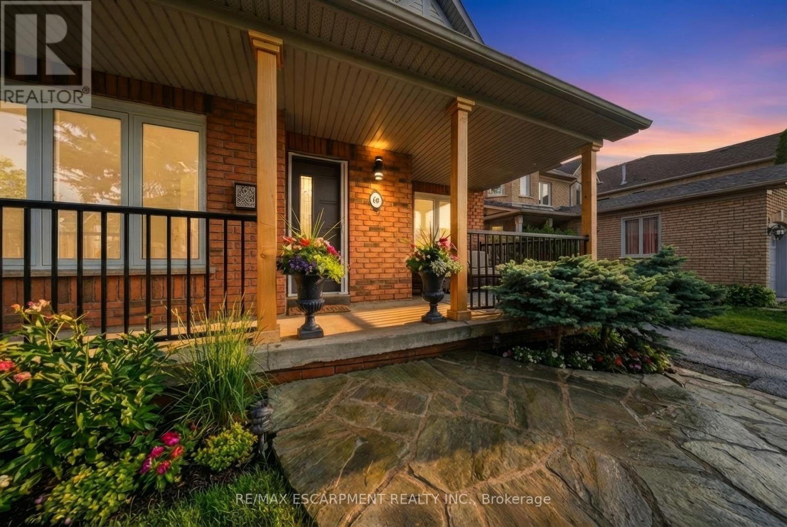 66 Segwun Road, Hamilton, Ontario  L0R 2H6 - Photo 3 - X13005054