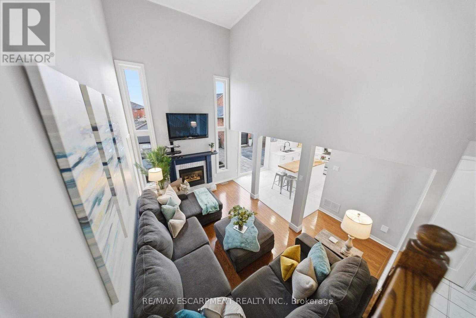 66 Segwun Road, Hamilton, Ontario  L0R 2H6 - Photo 5 - X13005054