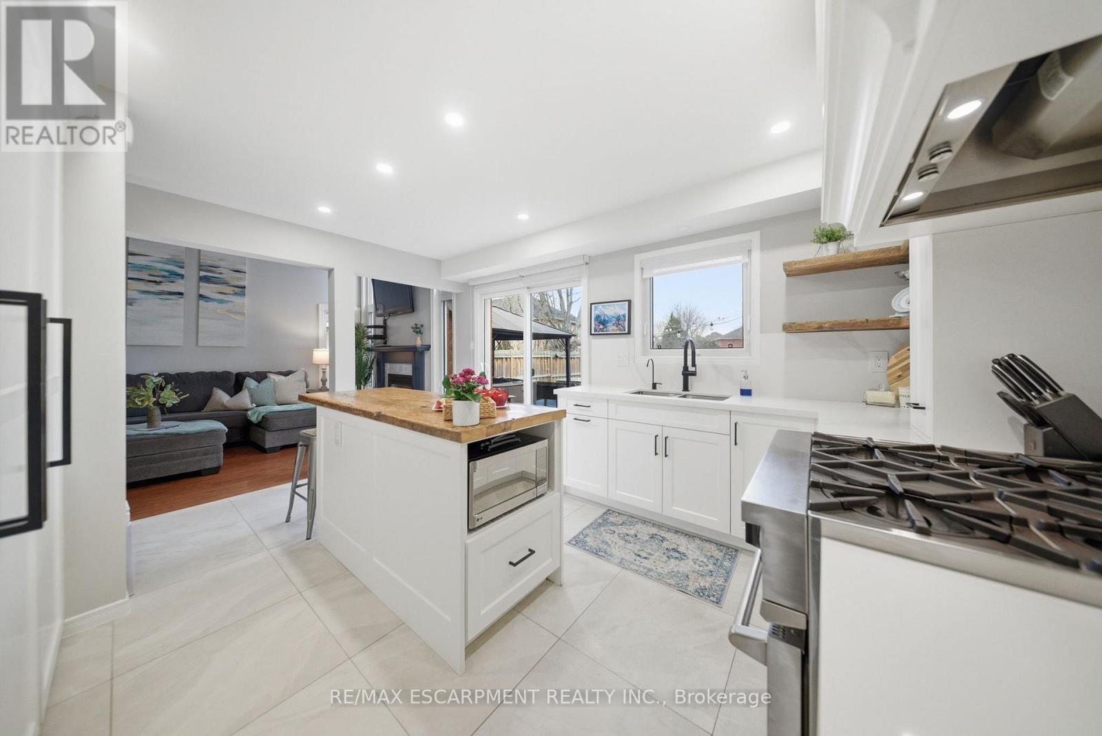 66 Segwun Road, Hamilton, Ontario  L0R 2H6 - Photo 9 - X13005054