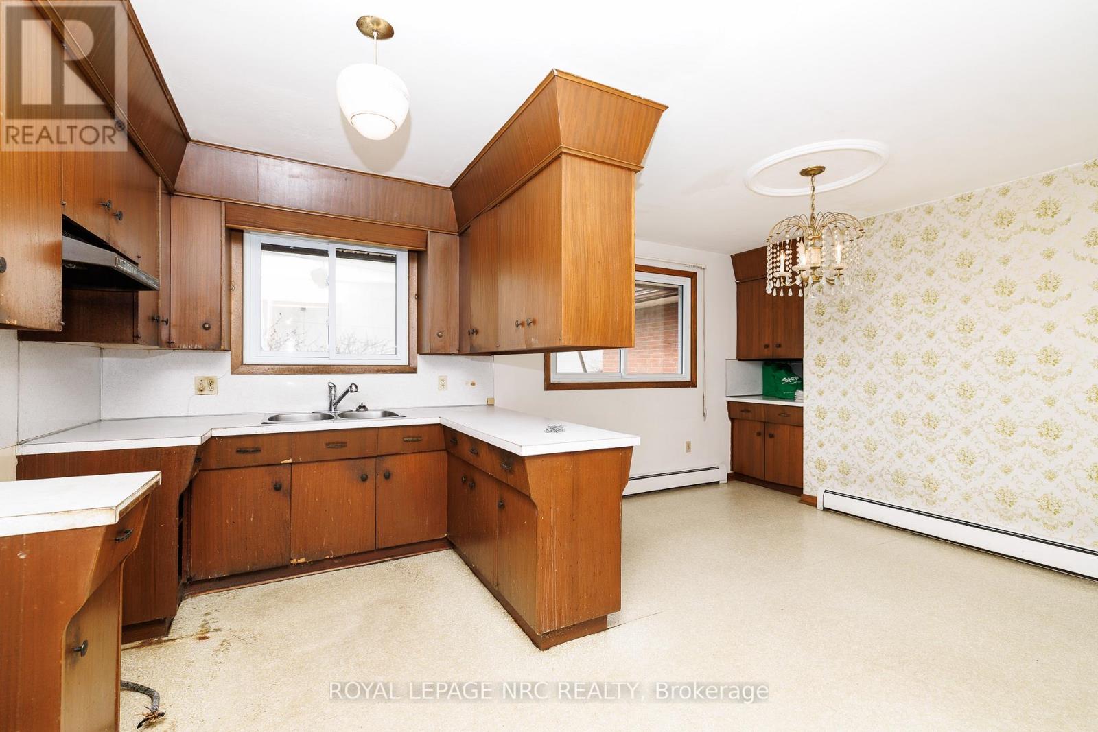 91 Regent Drive S, St. Catharines, Ontario  L2M 3L9 - Photo 13 - X13005068