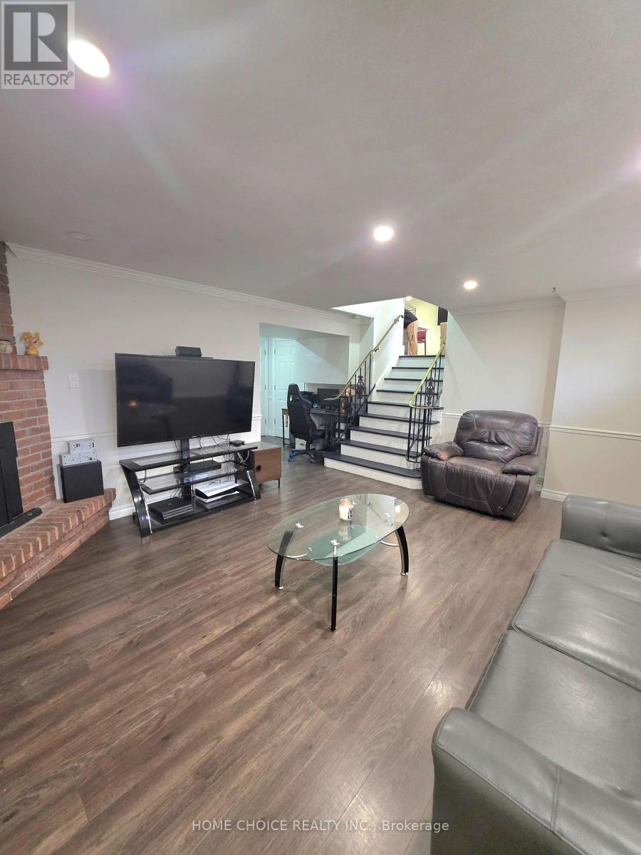 130 Champlain Crescent, Kitchener, Ontario  N2B 2Y6 - Photo 22 - X13005072