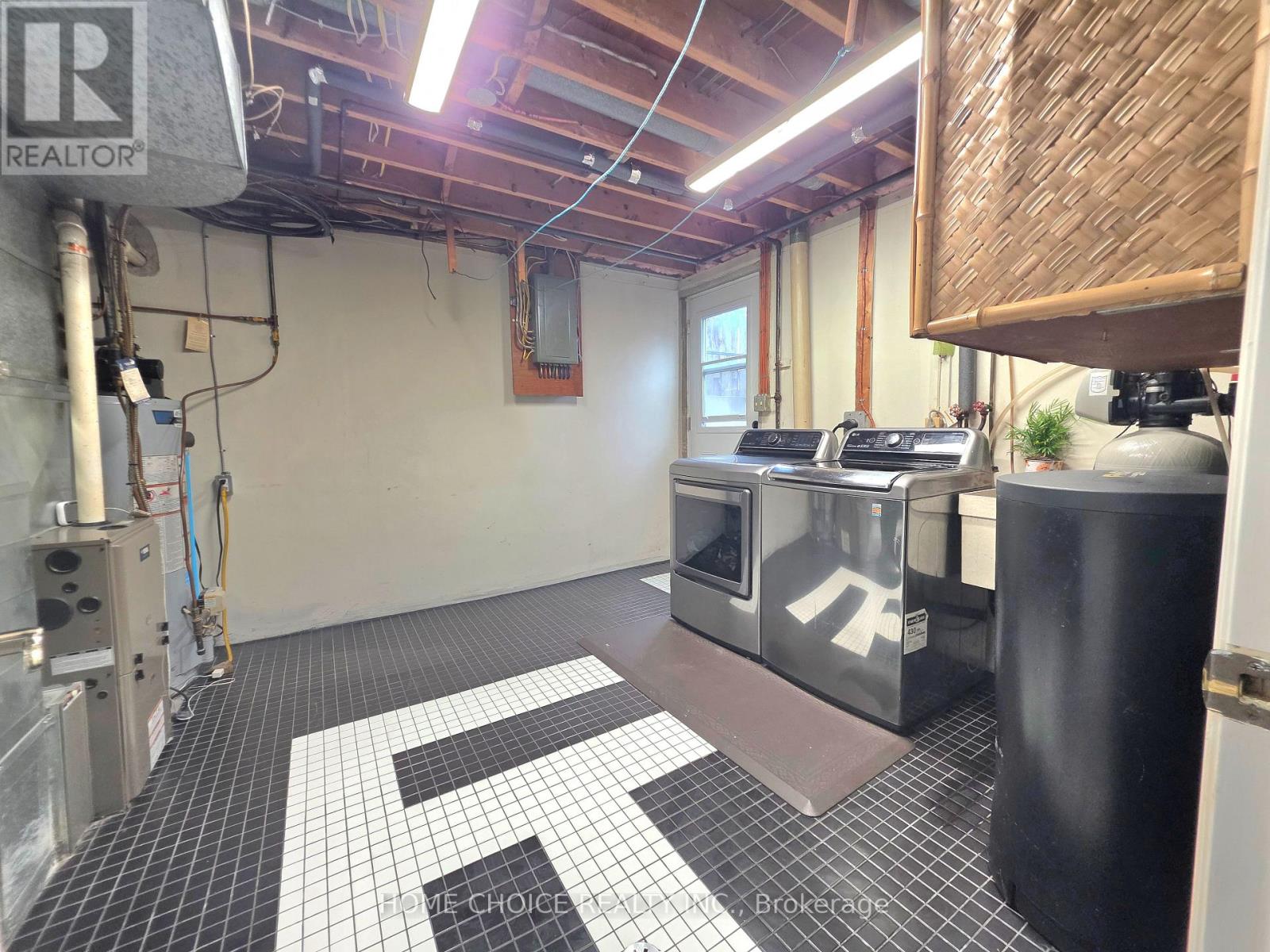 130 Champlain Crescent, Kitchener, Ontario  N2B 2Y6 - Photo 26 - X13005072