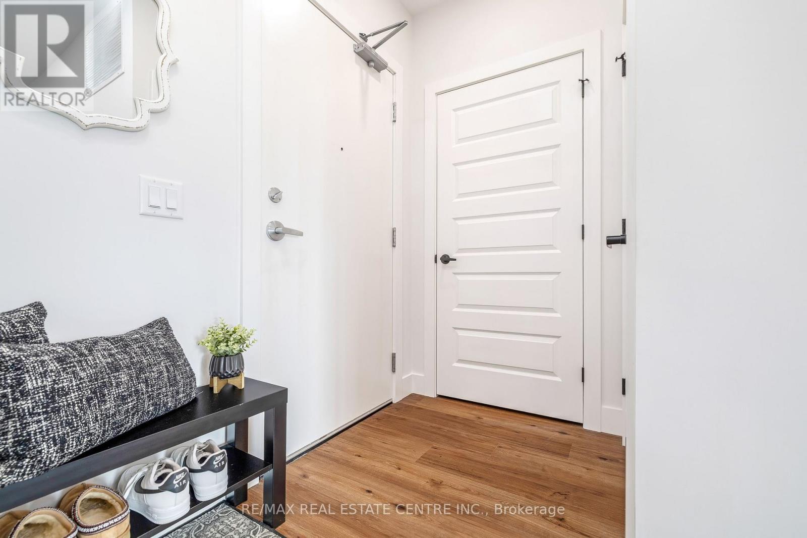 1000 Lackner Place, Kitchener, Ontario  N2A 0L4 - Photo 5 - X13005074