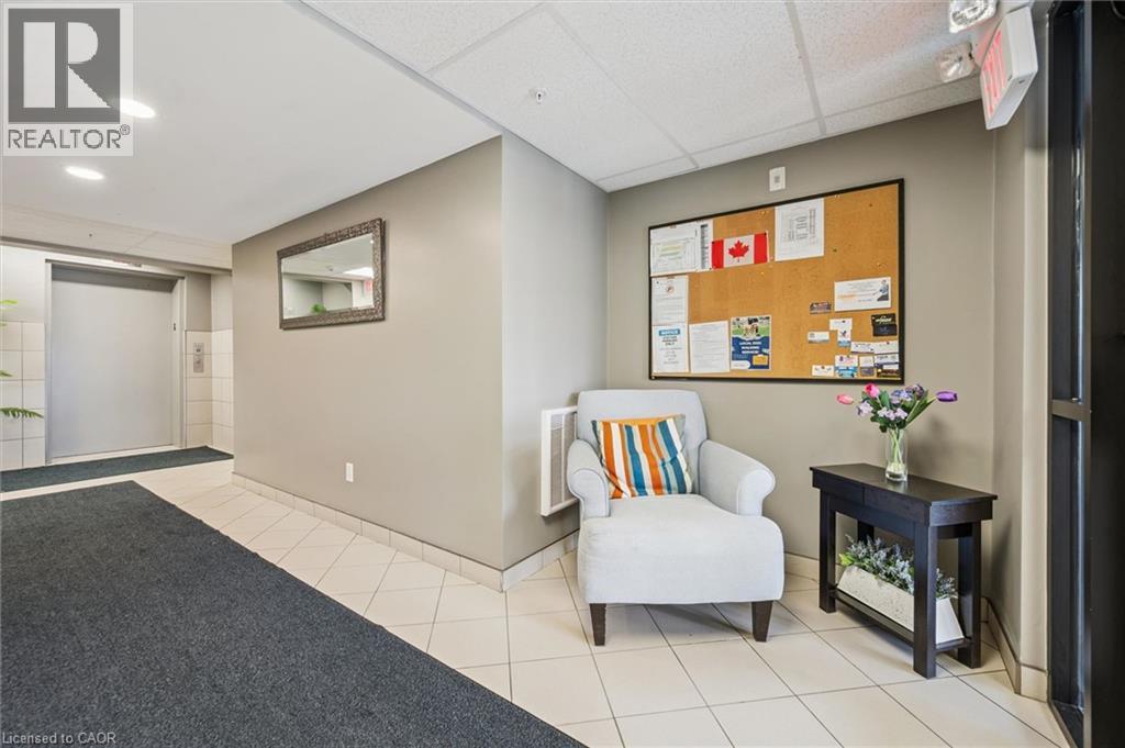 103 Westminster Crescent Unit# 409, Fergus, Ontario  N1M 0C6 - Photo 9 - 40820912