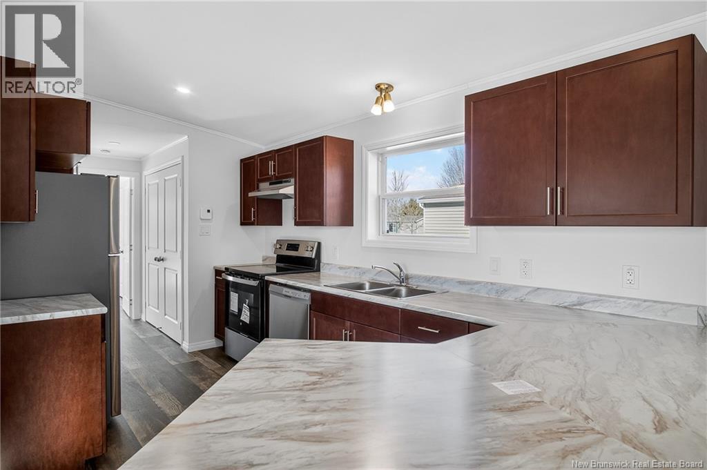 7 Park Avenue, Sussex Corner, New Brunswick  E4E 0B3 - Photo 10 - NB136781