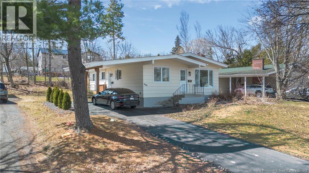 440 Pederson Crescent, Fredericton, New Brunswick  E3B 2Z2 - Photo 3 - NB136957