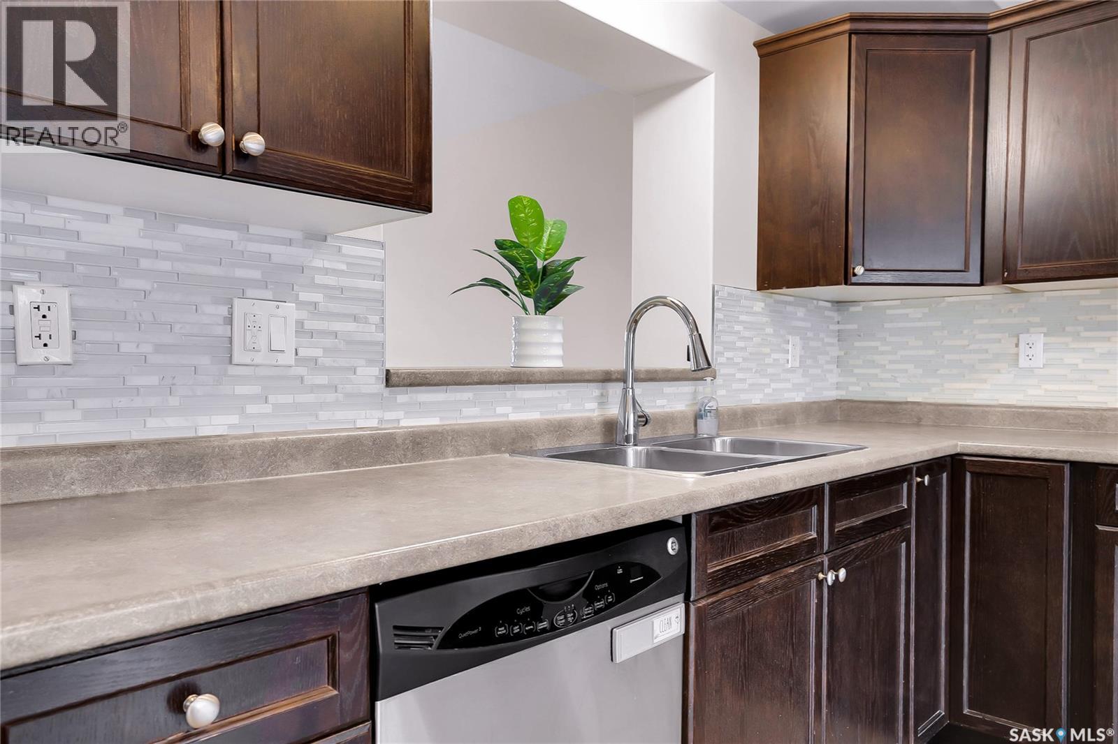 370 Cornish Road, Saskatoon, Saskatchewan  S7T 0L6 - Photo 14 - SK033021