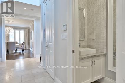 28 Clarkhill Street, Toronto, Ontario  M2R 2G7 - Photo 15 - C12973924