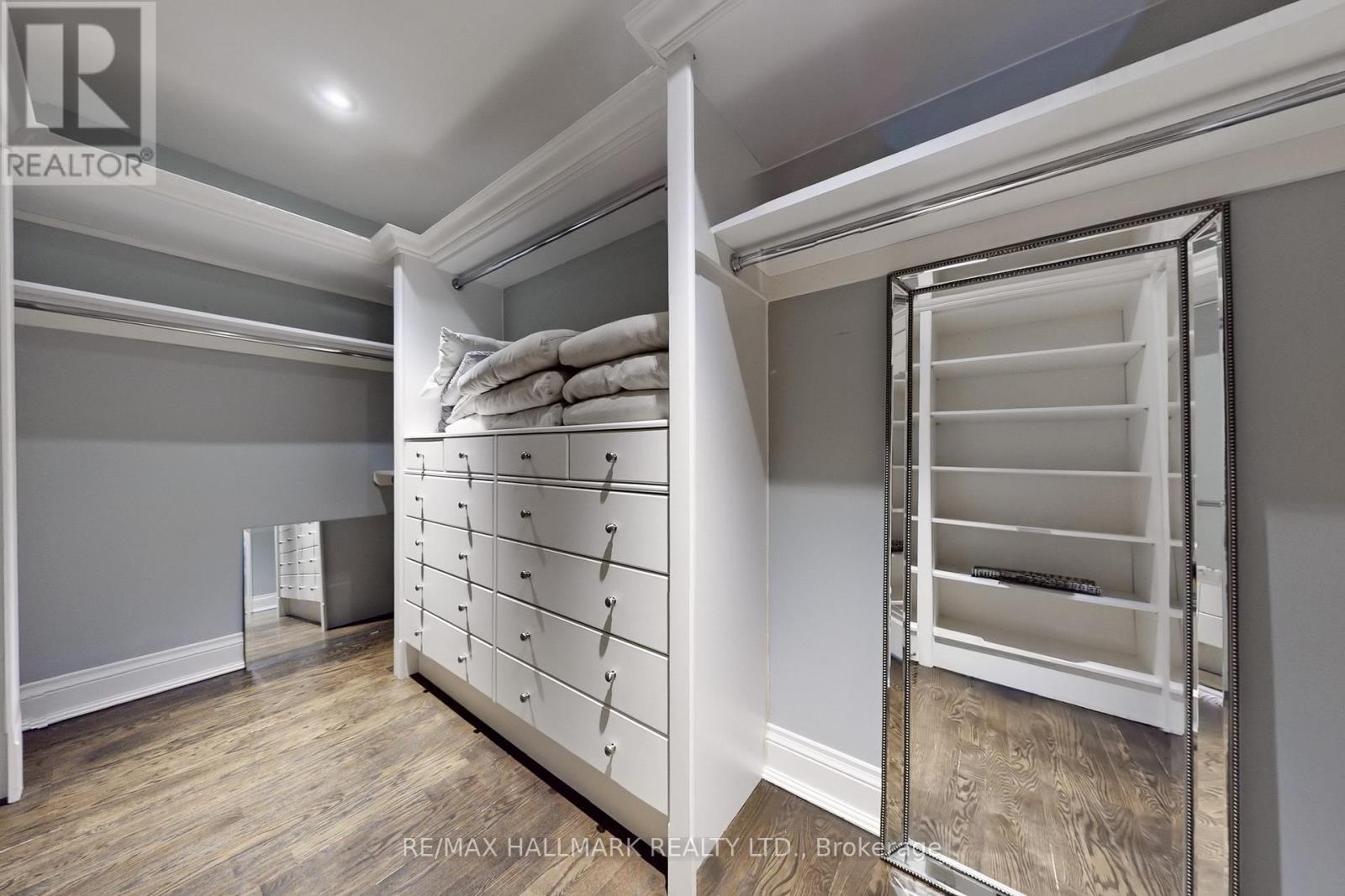 28 Clarkhill Street, Toronto, Ontario  M2R 2G7 - Photo 18 - C12973924