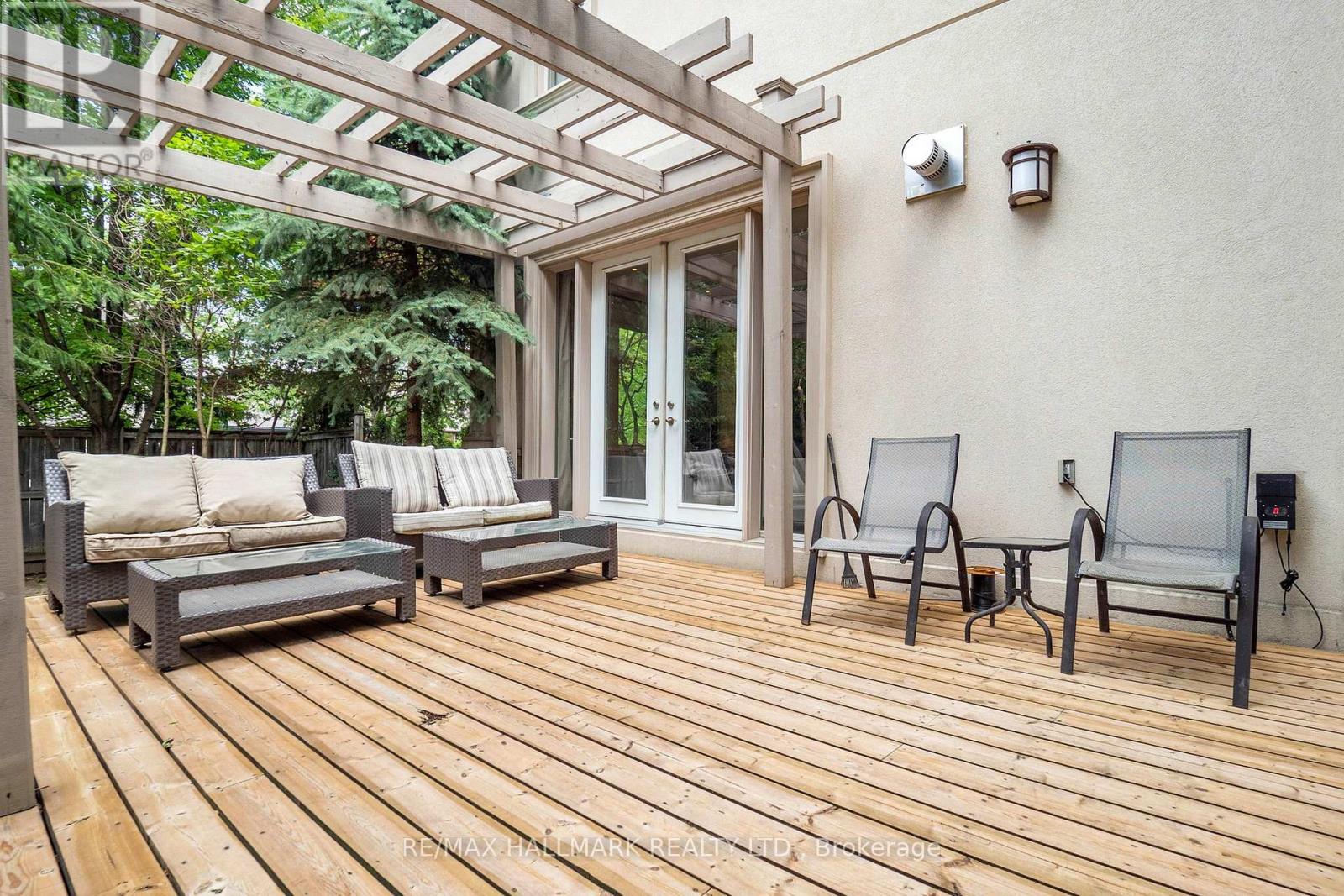 28 Clarkhill Street, Toronto, Ontario  M2R 2G7 - Photo 37 - C12973924