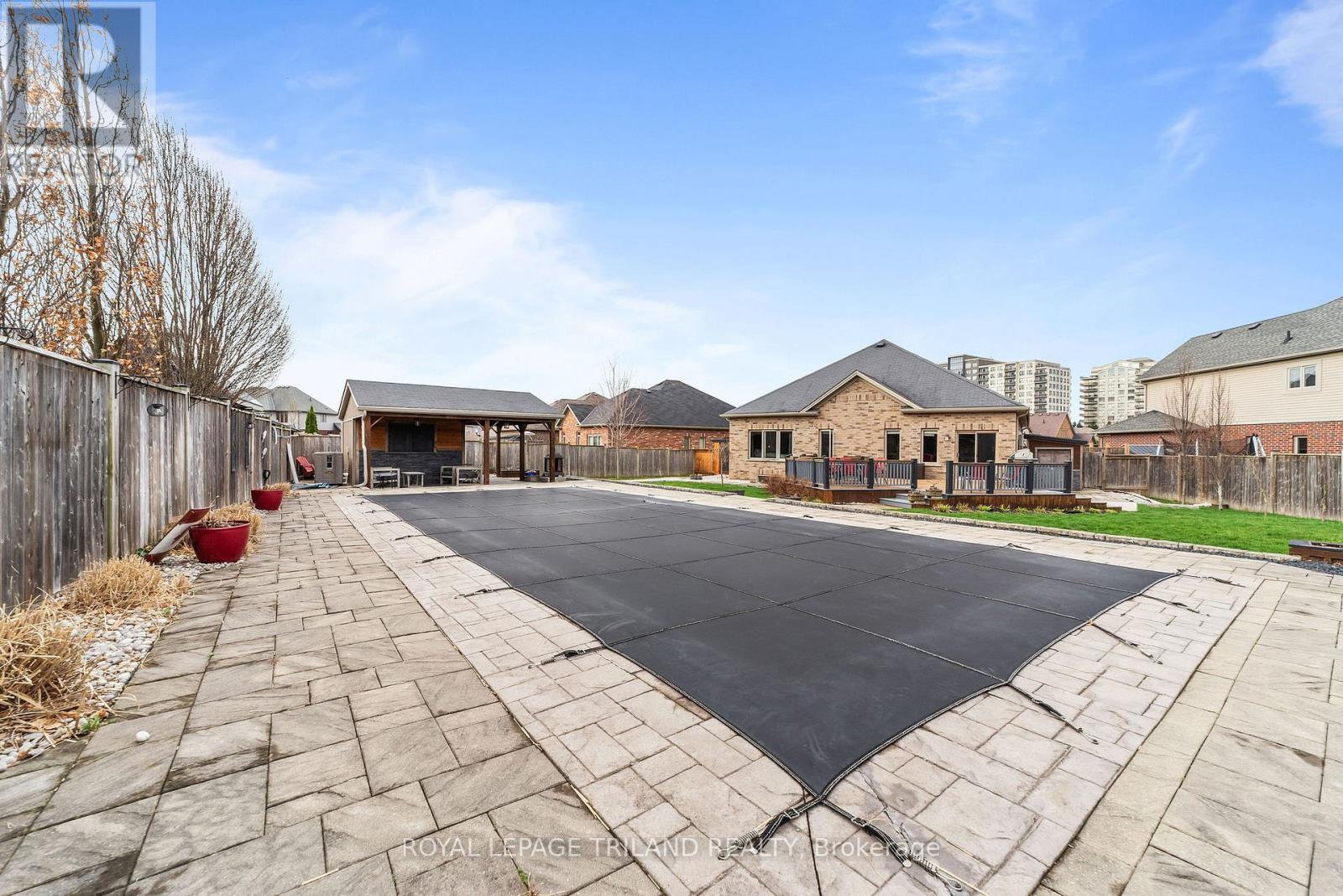 3194 Pincombe Drive, London South, Ontario  N6L 0B4 - Photo 40 - X13001928