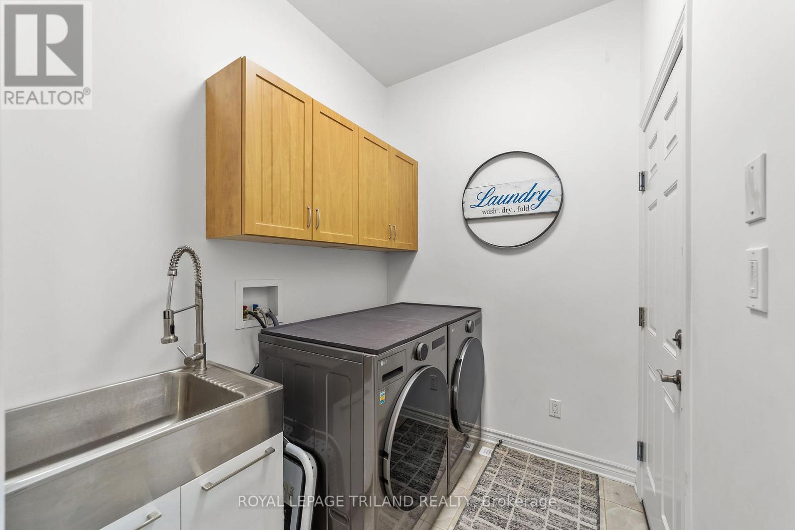 3194 Pincombe Drive, London South, Ontario  N6L 0B4 - Photo 7 - X13001928