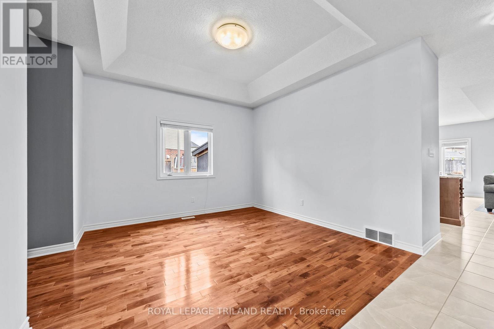 3194 Pincombe Drive, London South, Ontario  N6L 0B4 - Photo 8 - X13001928