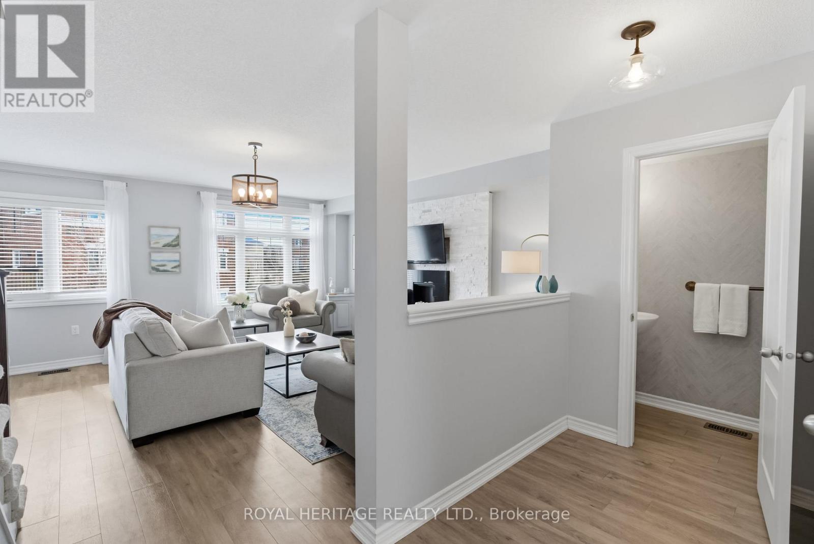 17 Ken Bromley Lane, Clarington, Ontario  L1C 0S4 - Photo 15 - E13005120