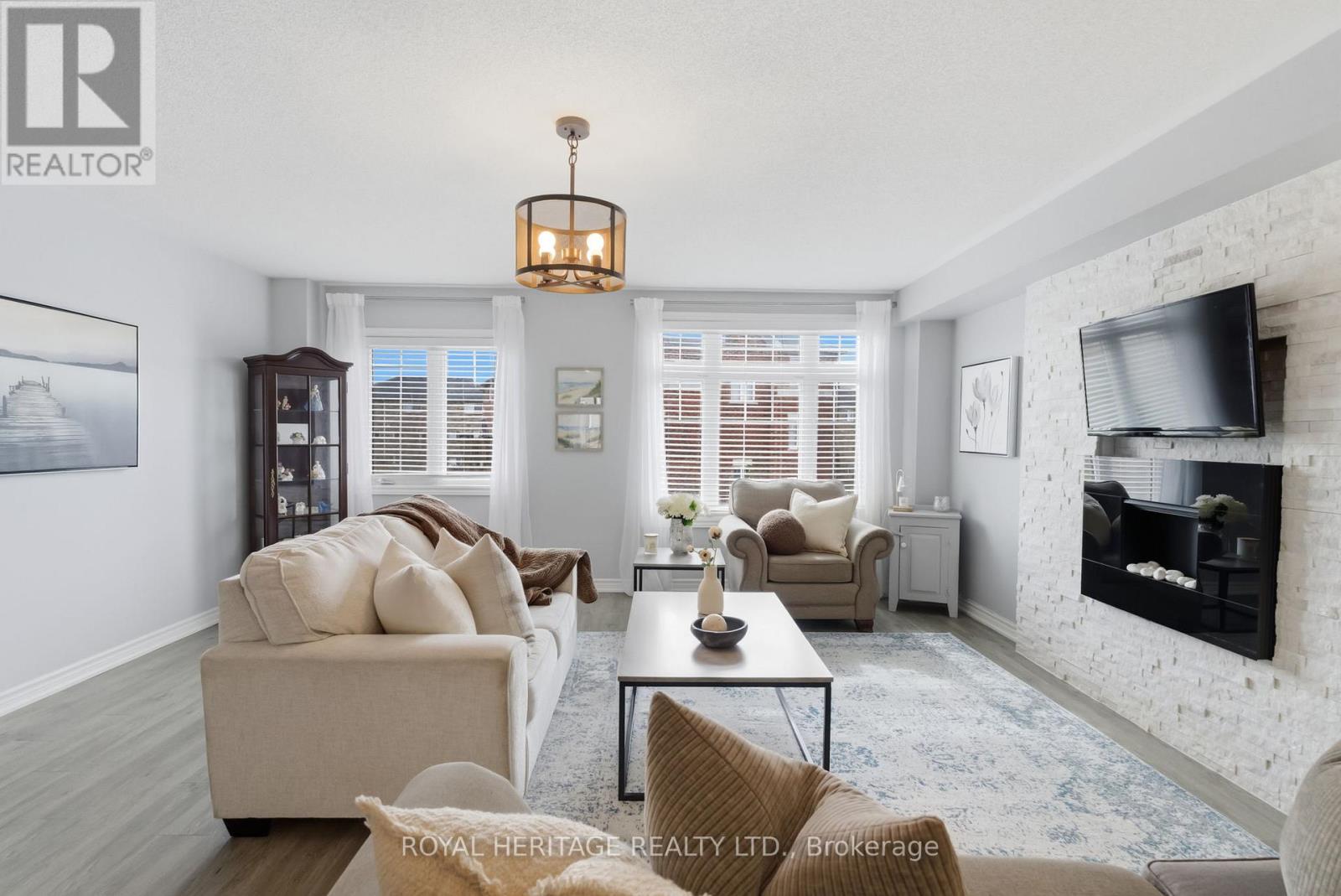 17 Ken Bromley Lane, Clarington, Ontario  L1C 0S4 - Photo 16 - E13005120