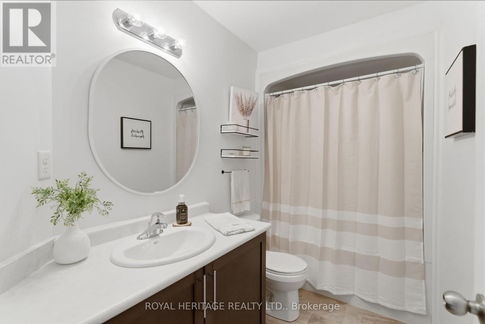 17 Ken Bromley Lane, Clarington, Ontario  L1C 0S4 - Photo 35 - E13005120