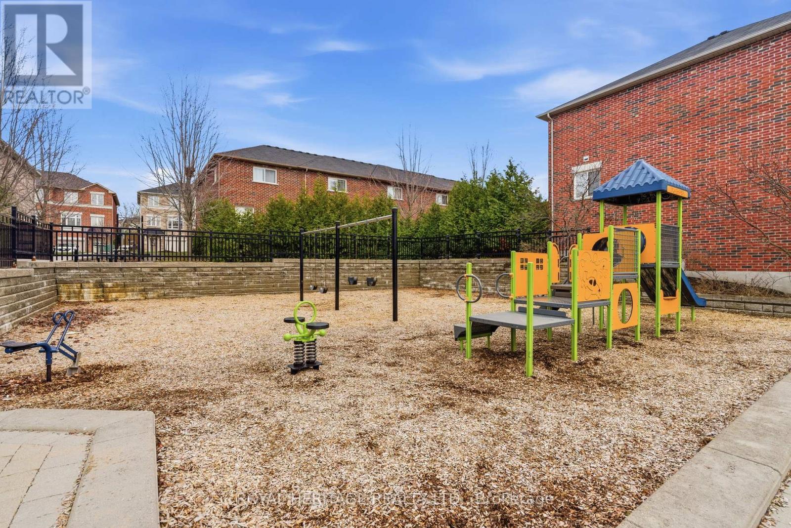 17 Ken Bromley Lane, Clarington, Ontario  L1C 0S4 - Photo 44 - E13005120