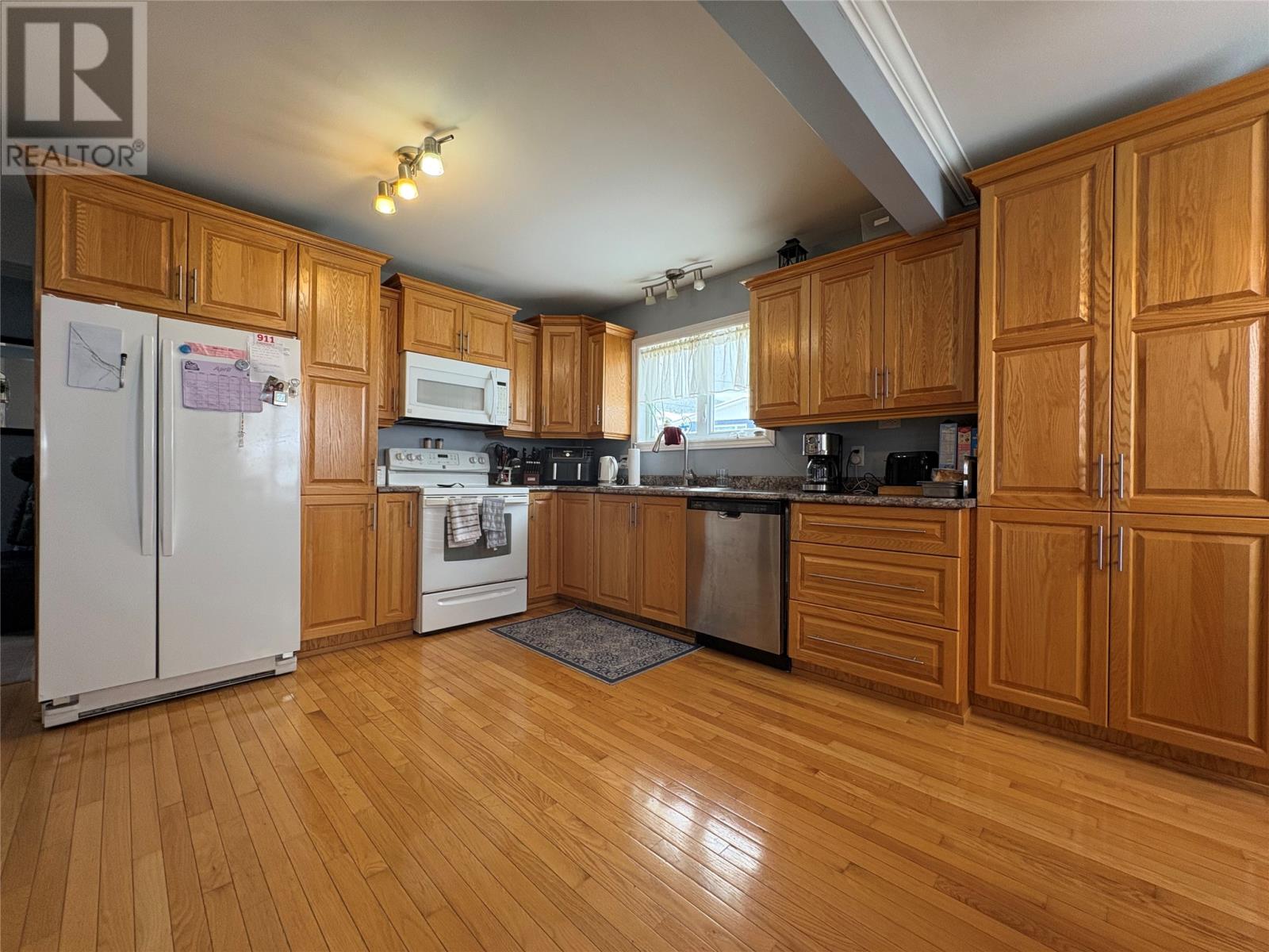 41 Country Road, Corner Brook, Newfoundland & Labrador  A2H 4L7 - Photo 2 - 1295803