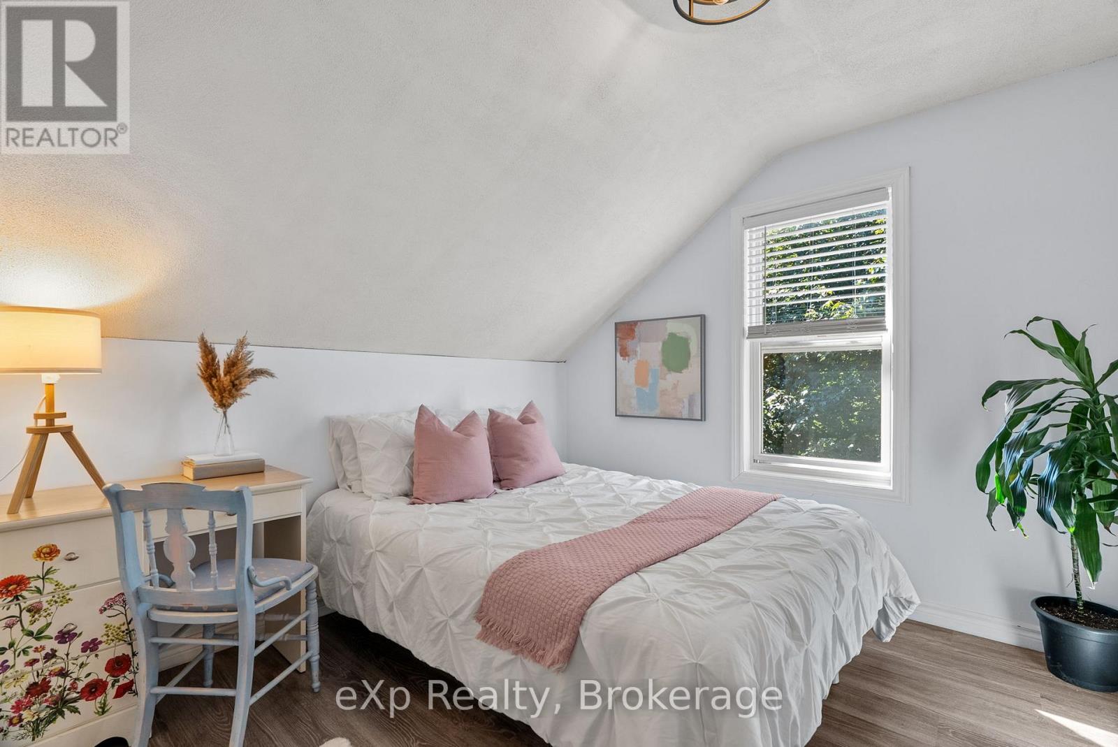 63 Guelph Street, Stratford, Ontario  N5A 3W7 - Photo 20 - X13005154